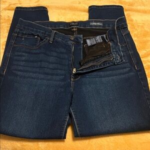 Women's Skinny Jeans in Dark Blue Stretch Denim